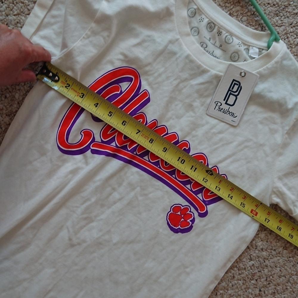 Pressbox White Clemson Graphic BF Tee size S/P - Picture 11 of 13